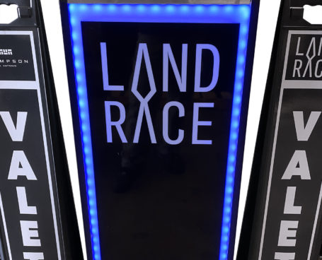 Land Race Compact Podium with Delineators