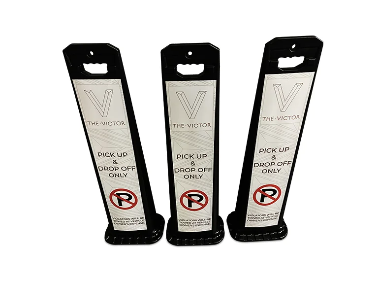 The Victor Delineators